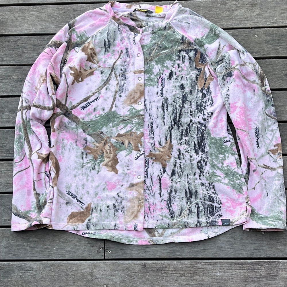 Cabela’s Camo Button-Up Shirt in Pink and Green
